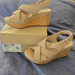 Clark's Tan Wedge Sandals